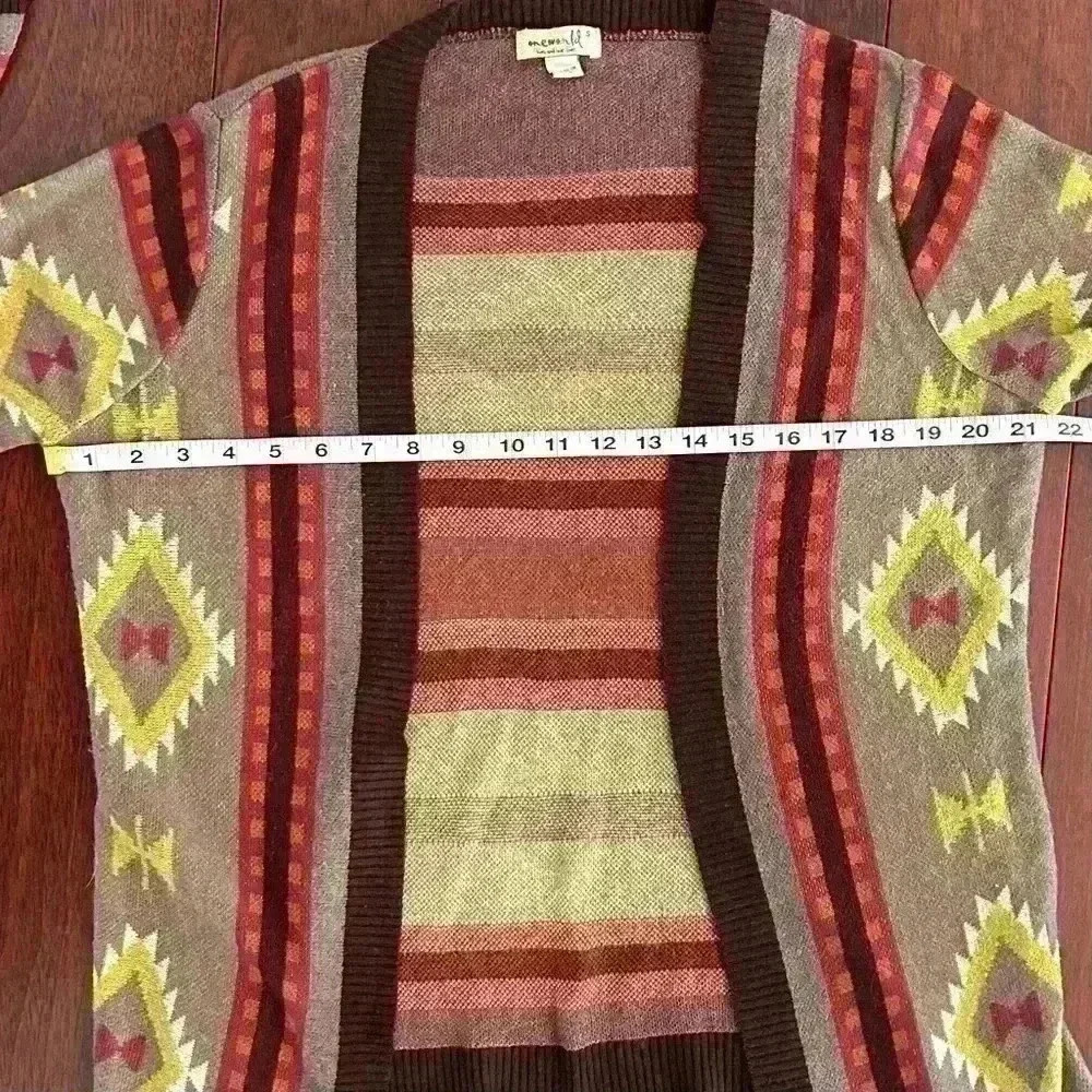 One World Women’s Brown Geometric Aztec Open Front Cardigan Sweater Size S - Picture 6 of 7